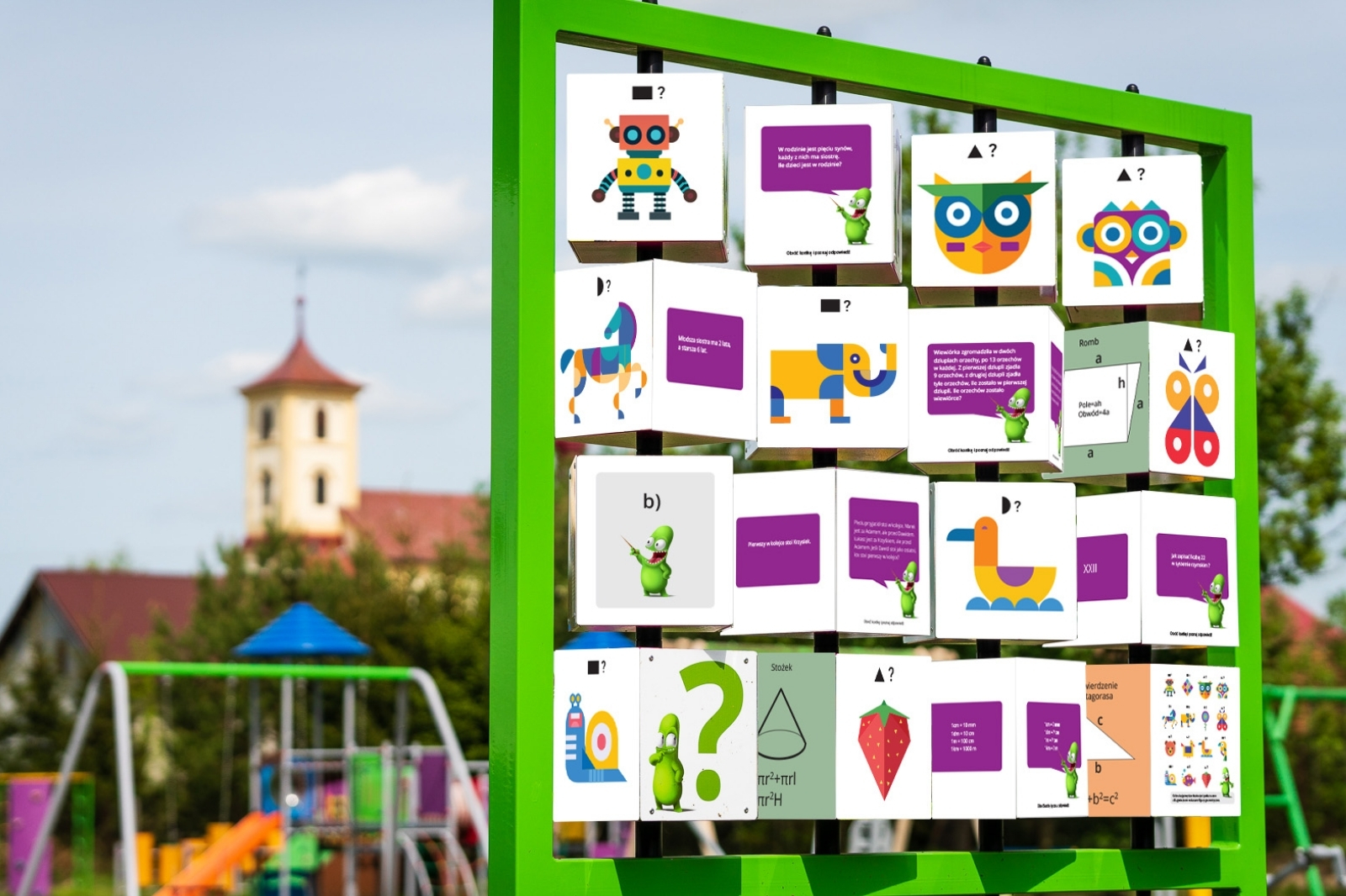 Matematyczne memory - obrotowe kostki z figurami geometrycznymi, wzorami na pole i obwód oraz ścianką z odpowiedziami
